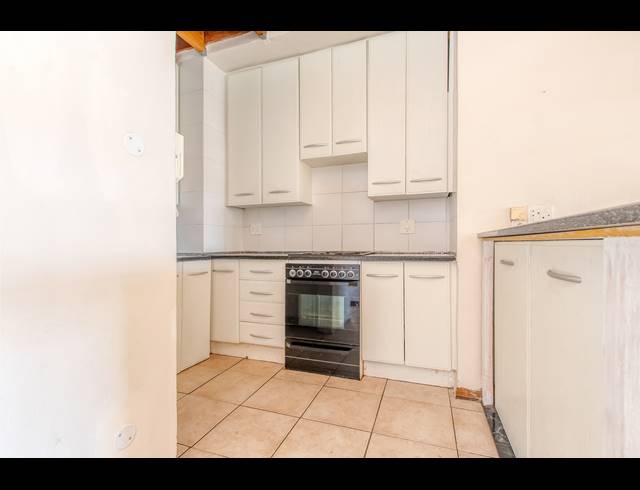 2 BEDROOM APARTMENT TO LET IN MORNINGSIDE